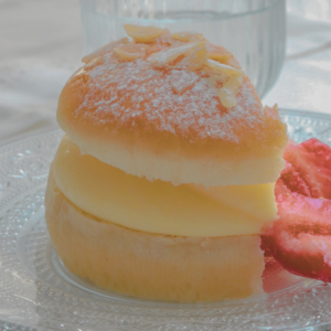 Ein Bienenstich-Kuchen ein wenig anders gebacken